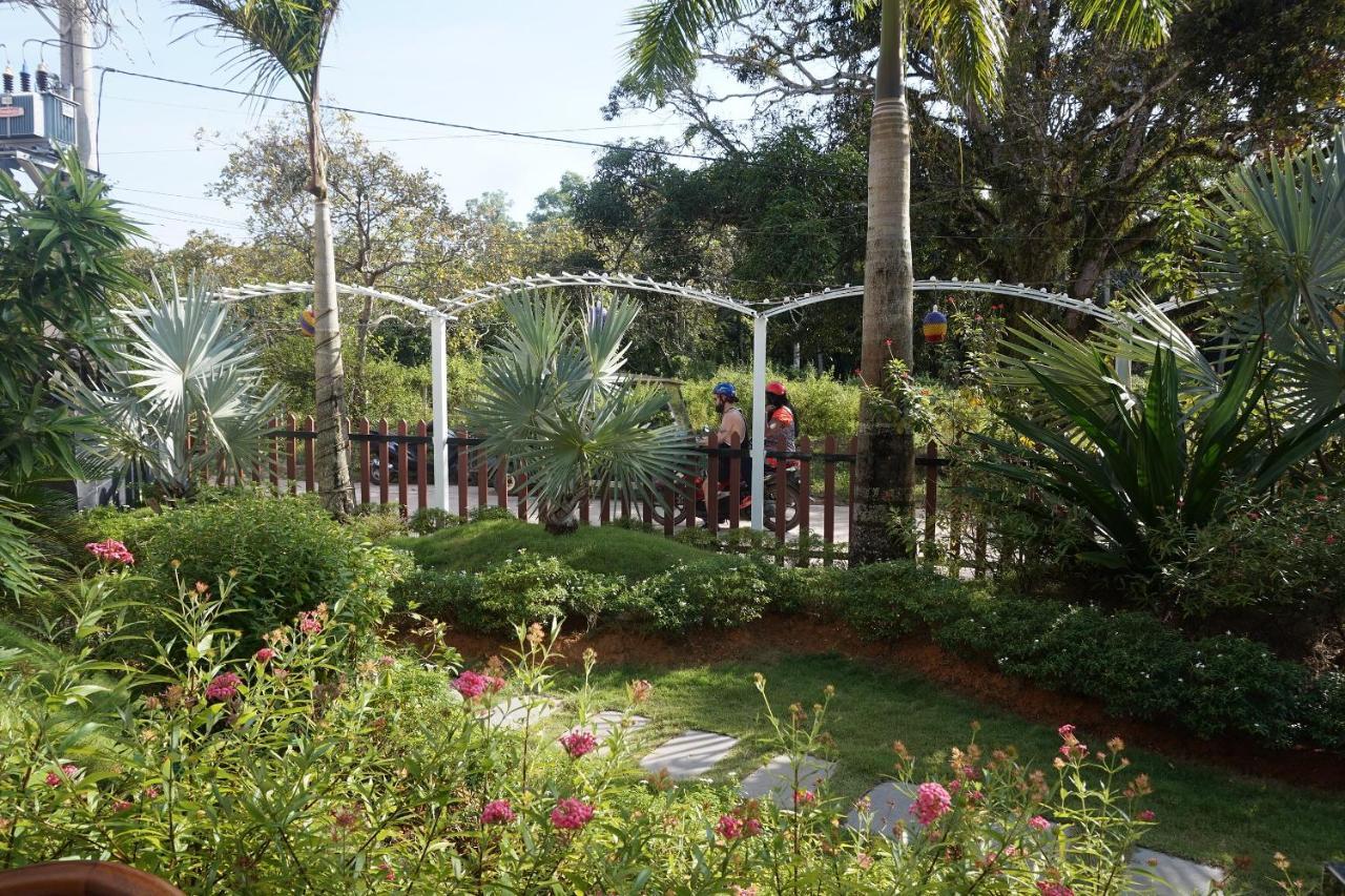 Phu Quoc Hotel Екстер'єр фото