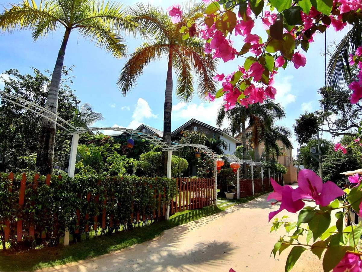 Phu Quoc Hotel Екстер'єр фото